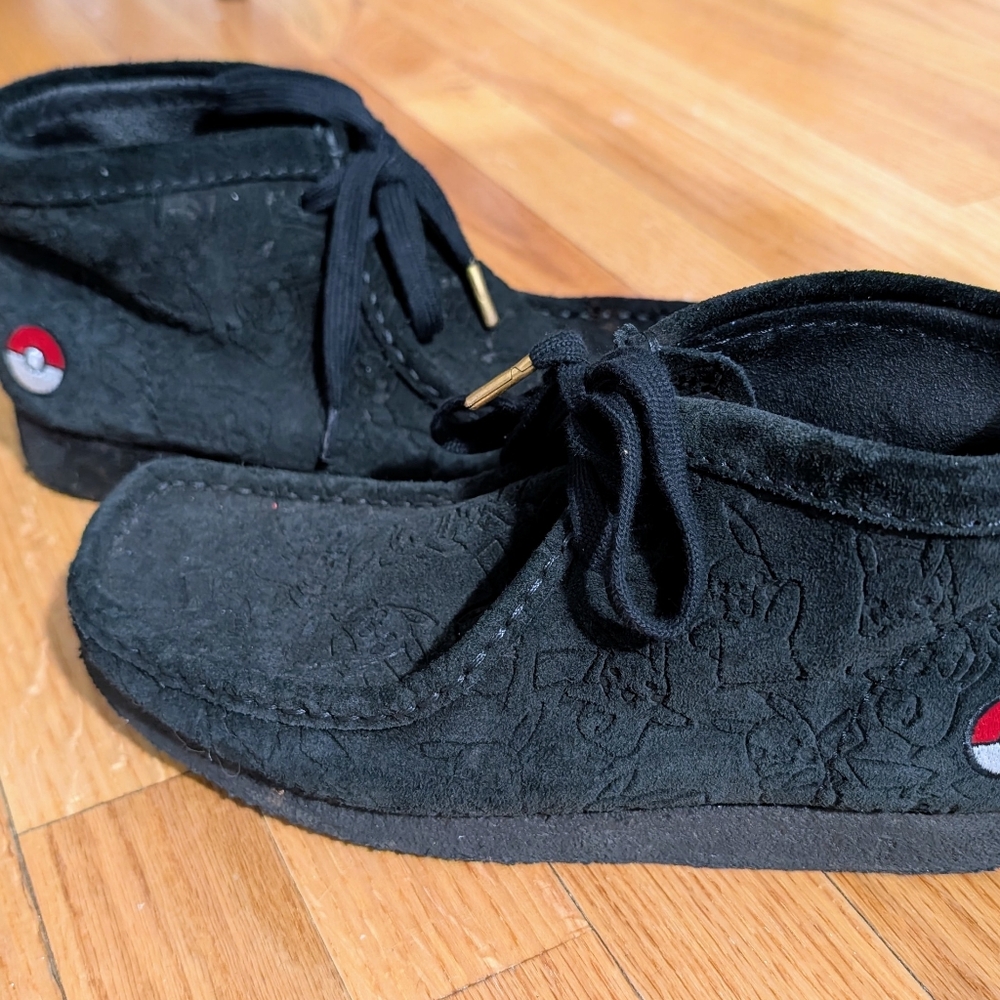 Clarks x Pokemon black wallabee boots - Picture 11 of 12